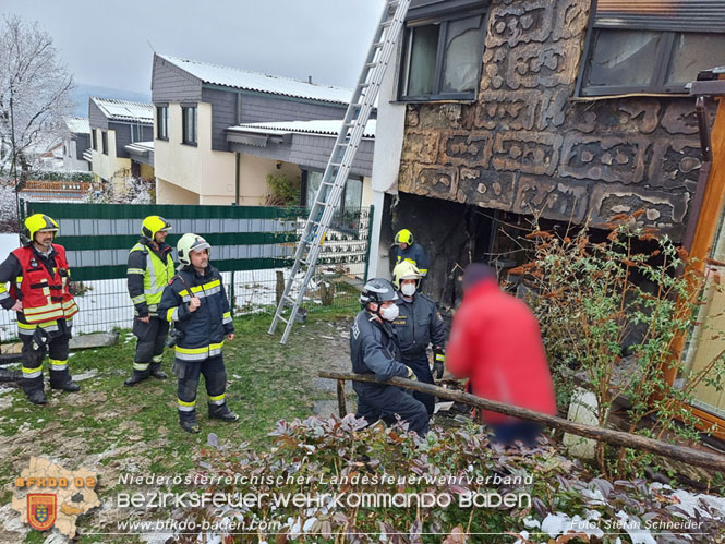 20220124 Wohnhausbrand in Berndorf - 3 Feuerwehren standen im Löscheinsatz   Foto: Stefan Schneider BFK Baden