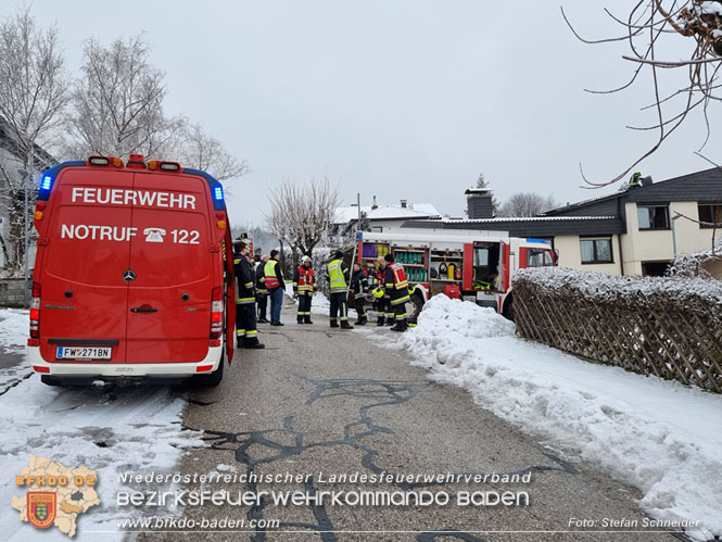 20220124 Wohnhausbrand in Berndorf - 3 Feuerwehren standen im Löscheinsatz   Foto: Stefan Schneider BFK Baden