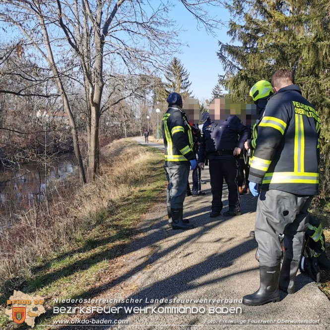 20220214 Treibende Person im Triesting Fluss  Foto: Freiwillige Feuerwehr Oberwalterdorf