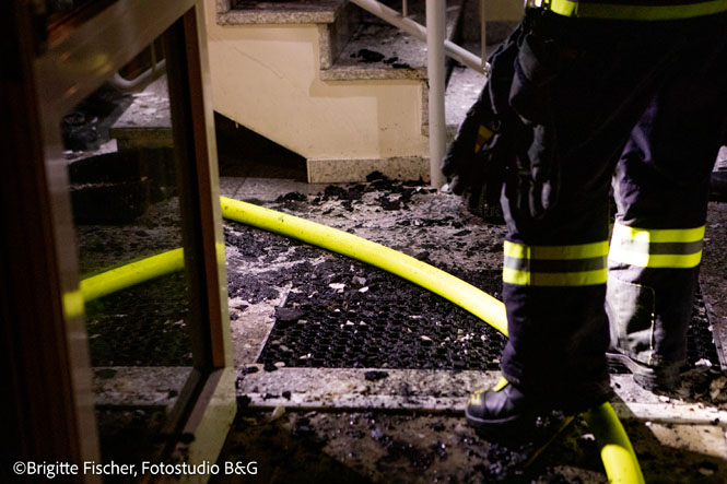 20220219 Brand in einer Wohnhausanlage in Neuhaus a.d.Triesting  Foto: Brigitte Fischer Fotosstudio B&G