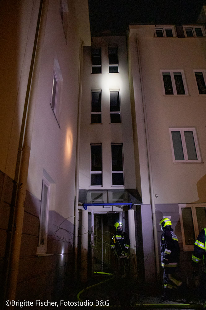 20220219 Brand in einer Wohnhausanlage in Neuhaus a.d.Triesting  Foto: Brigitte Fischer Fotosstudio B&G