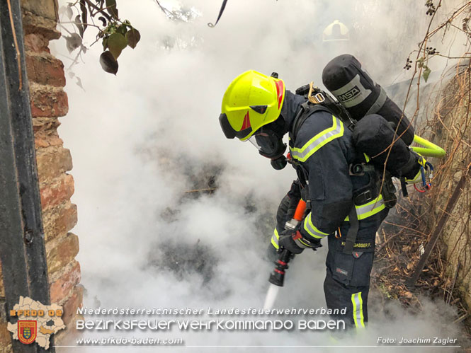 20220304 Brand auf einem Grundstück in Baden Ortsteil Weikersdorf Foto: Joachim Zagler 20220304 Brand auf einem Grundstück in Baden Ortsteil Weikersdorf Foto: Joachim Zagler