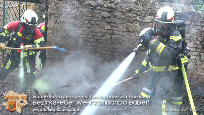 20220304 Brand auf einem Grundstück in Baden Ortsteil Weikersdorf Foto: Stefan Schneider 20220304 Brand auf einem Grundstück in Baden Ortsteil Weikersdorf Foto: Stefan Schneider