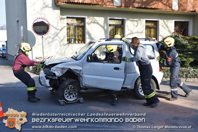 20220314 Verkehrsunfall im Ortsgbiet Tattendorf  Foto: Thomas Lenger Monatsrevue.at