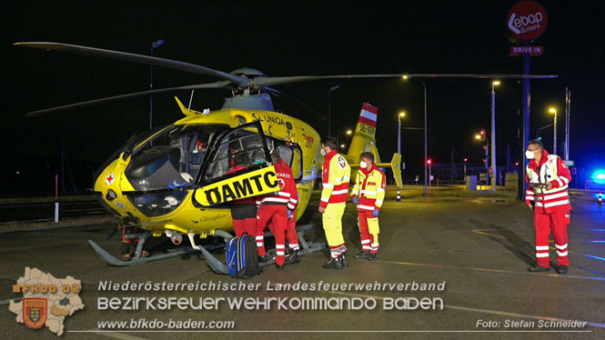 20220316 Verkehrsunfall auf der B17 in Möllersdorf Traiskirchen Foto: Stefan Schneider BFKDO BADEN 20220316 Verkehrsunfall auf der B17 in Möllersdorf Traiskirchen Foto: Stefan Schneider BFKDO BADEN