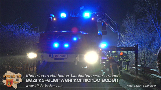 20220317 Fahrzeugebergung in Oeynhausen-Tribuswinkel Foto: Stefan Schneider 20220317 Fahrzeugebergung in Oeynhausen-Tribuswinkel Foto: Stefan Schneider