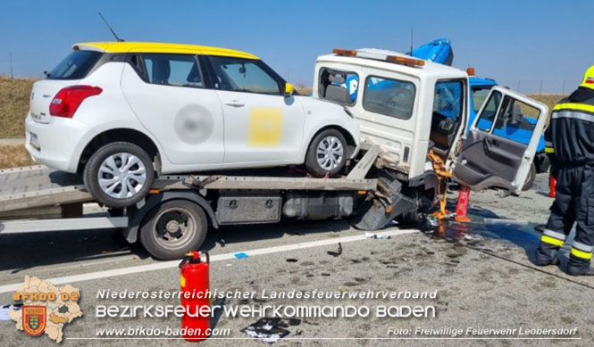 20220325 Menschenrettung nach Auffahrunfall auf ASFiNAG Fahrzeug auf der A2 RFB Wien   Foto: Freiwillige Feuerwehr Leobersdorf