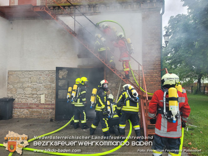 20220607 Brand in einem landwirtschaftlichen Gebäude in Landegg/Pottendorf 20220607 Brand in einem landwirtschaftlichen Gebäude in Landegg/Pottendorf