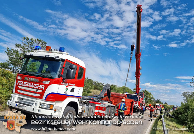 20220712 Folgenschwerer Verkehrsunfall auf der L157 Umfahrung Oeynhausen Foto: Stefan Schneider 20220712 Folgenschwerer Verkehrsunfall auf der L157 Umfahrung Oeynhausen Foto: Stefan Schneider