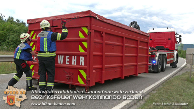 20220712 Folgenschwerer Verkehrsunfall auf der L157 Umfahrung Oeynhausen Foto: Stefan Schneider 20220712 Folgenschwerer Verkehrsunfall auf der L157 Umfahrung Oeynhausen Foto: Stefan Schneider