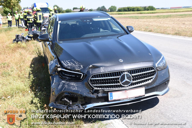 20220804 Schwerer Unfall mit Motorrad auf der LB60 bei Reisenberg Foto: Thomas Lenger Monatsrevue.at 20220804 Schwerer Unfall mit Motorrad auf der LB60 bei Reisenberg Foto: Thomas Lenger Monatsrevue.at