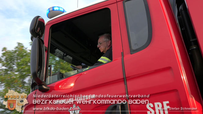 20220808 Verkehrsunfall auf der Abfahrtsrampe A2 Leobersdorf   Foto: Stefan Schneider BFKDO BADEN