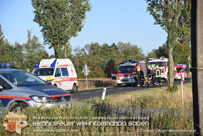 20220809 Pkw rammte Ampel und stürzte auf die Geleise Foto: Thomas Lenger Monatsrevue.at 20220809 Pkw rammte Ampel und stürzte auf die Geleise Foto: Thomas Lenger Monatsrevue.at