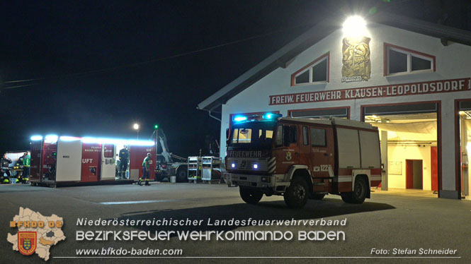20220812 Großbrand mitten im Ortszentrum von Klausen-Leopoldsdorf   Foto: Stefan Schneider BFKDO BADEN