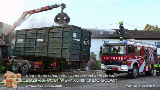20220812 Großbrand mitten im Ortszentrum von Klausen-Leopoldsdorf   Foto: Stefan Schneider BFKDO BADEN