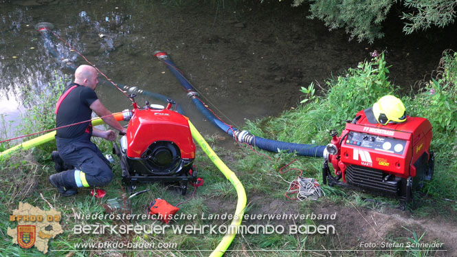 20220812 Großbrand mitten im Ortszentrum von Klausen-Leopoldsdorf   Foto: Stefan Schneider BFKDO BADEN