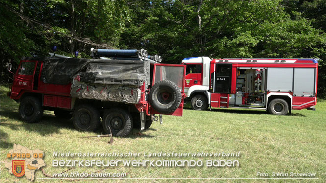 20220816 Waldbrand "Steinwand" Furth a.d.Triesting Foto: Stefan Schneider BFKDO BADEN 20220816 Waldbrand "Steinwand" Furth a.d.Triesting Foto: Stefan Schneider BFKDO BADEN