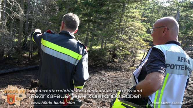 20220816 Waldbrand "Steinwand" Furth a.d.Triesting Foto: Stefan Schneider BFKDO BADEN 20220816 Waldbrand "Steinwand" Furth a.d.Triesting Foto: Stefan Schneider BFKDO BADEN