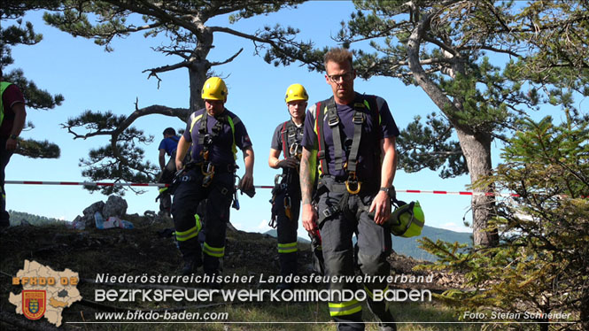 20220816 Waldbrand "Steinwand" Furth a.d.Triesting Foto: Stefan Schneider BFKDO BADEN 20220816 Waldbrand "Steinwand" Furth a.d.Triesting Foto: Stefan Schneider BFKDO BADEN