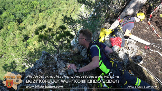 20220816 Waldbrand "Steinwand" Furth a.d.Triesting Foto: Stefan Schneider BFKDO BADEN 20220816 Waldbrand "Steinwand" Furth a.d.Triesting Foto: Stefan Schneider BFKDO BADEN