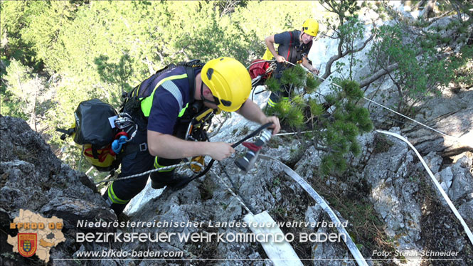 20220816 Waldbrand "Steinwand" Furth a.d.Triesting Foto: Stefan Schneider BFKDO BADEN 20220816 Waldbrand "Steinwand" Furth a.d.Triesting Foto: Stefan Schneider BFKDO BADEN