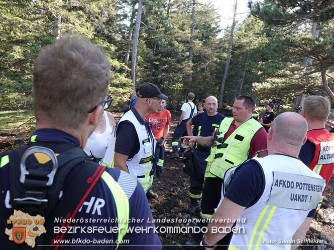 20220816 Waldbrand "Steinwand" Furth a.d.Triesting Foto: Stefan Schneider BFKDO BADEN