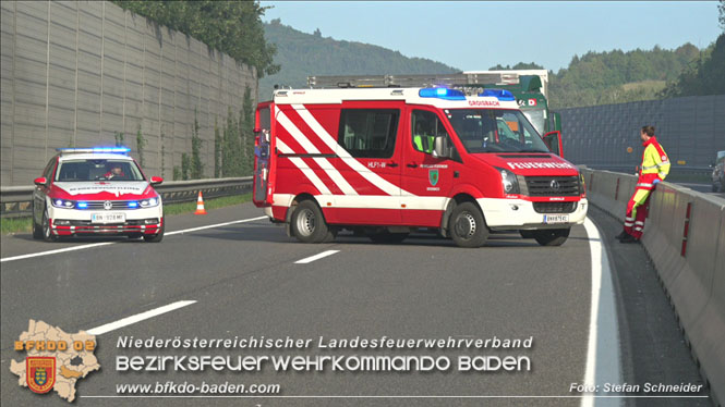 20220817 LKW Brand auf der A21 Höhe Klausen-Leopoldsdorf Foto: Stefan Schneider BFKDO BADEN 20220817 LKW Brand auf der A21 Höhe Klausen-Leopoldsdorf Foto: Stefan Schneider BFKDO BADEN