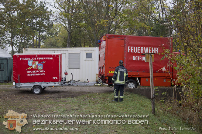 20221015 Fischbestand in Gefahr - Feuerwehr pumpt über 3 Millionen Liter Wasser Foto: Stefan Schneider BFKDO BADEN 20221015 Fischbestand in Gefahr - Feuerwehr pumpt über 3 Millionen Liter Wasser Foto: Stefan Schneider BFKDO BADEN