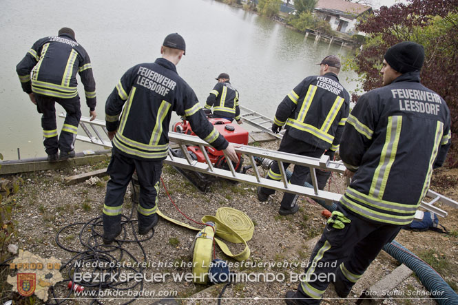20221015 Fischbestand in Gefahr - Feuerwehr pumpt über 3 Millionen Liter Wasser Foto: Stefan Schneider BFKDO BADEN 20221015 Fischbestand in Gefahr - Feuerwehr pumpt über 3 Millionen Liter Wasser Foto: Stefan Schneider BFKDO BADEN