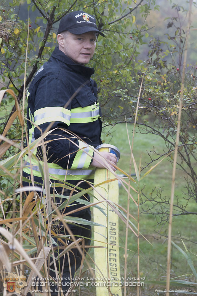 20221015 Fischbestand in Gefahr - Feuerwehr pumpt über 3 Millionen Liter Wasser Foto: Stefan Schneider BFKDO BADEN 20221015 Fischbestand in Gefahr - Feuerwehr pumpt über 3 Millionen Liter Wasser Foto: Stefan Schneider BFKDO BADEN