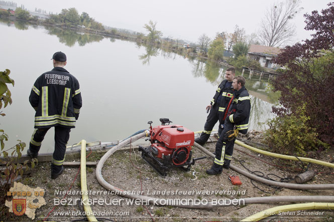 20221015 Fischbestand in Gefahr - Feuerwehr pumpt über 3 Millionen Liter Wasser Foto: Stefan Schneider BFKDO BADEN 20221015 Fischbestand in Gefahr - Feuerwehr pumpt über 3 Millionen Liter Wasser Foto: Stefan Schneider BFKDO BADEN