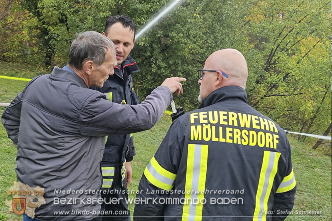 20221015 Fischbestand in Gefahr - Feuerwehr pumpt über 3 Millionen Liter Wasser Foto: Stefan Schneider BFKDO BADEN 20221015 Fischbestand in Gefahr - Feuerwehr pumpt über 3 Millionen Liter Wasser Foto: Stefan Schneider BFKDO BADEN