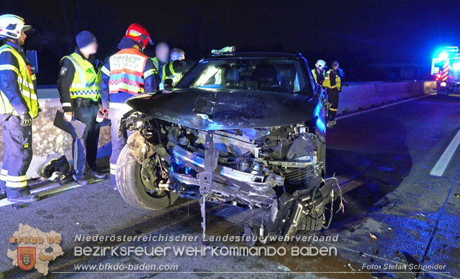 20221120 Verkehrsunfall auf der A2 bei Baden RFB Süd  Foto: Stefan Schneider BFKDO BADEN