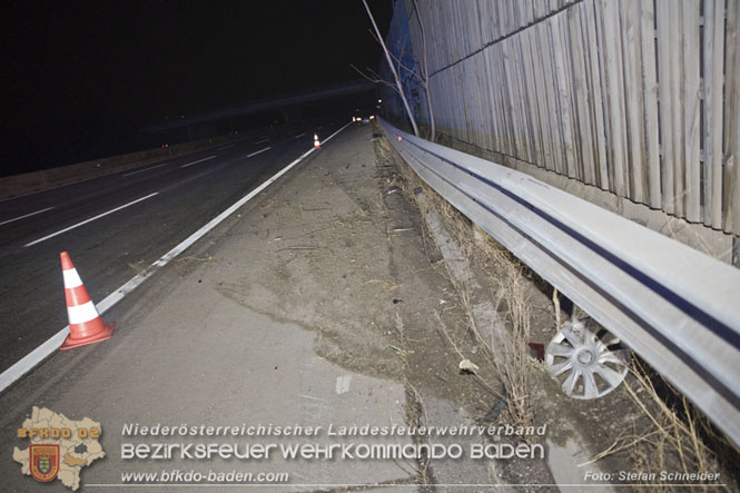20221120 Verkehrsunfall auf der A2 bei Baden RFB Süd  Foto: Stefan Schneider BFKDO BADEN