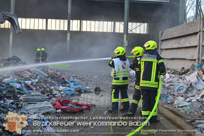 20230107 Brand bei einem Entsorgungsunternehmen   Foto: Freiwillige Feuerwehr Oeynhausen