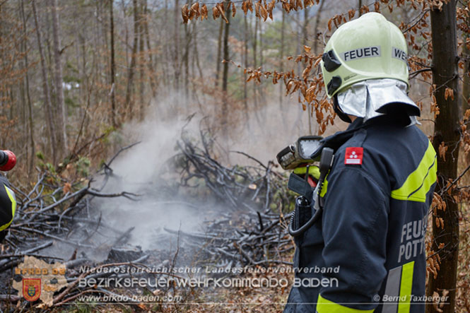 20230119 Ein unangemeldetes Feuerheizen löste Waldbrandalarm in Pottenstein aus Foto: Bernd Taxberger BFK Presseteam 20230119 Ein unangemeldetes Feuerheizen löste Waldbrandalarm in Pottenstein aus Foto: Bernd Taxberger BFK Presseteam