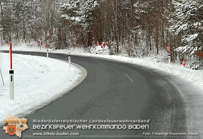20230121 Fahrzeugbergung auf der A21 Foto: Freiwillige Feuerwehr Alland 20230121 Fahrzeugbergung auf der A21 Foto: Freiwillige Feuerwehr Alland