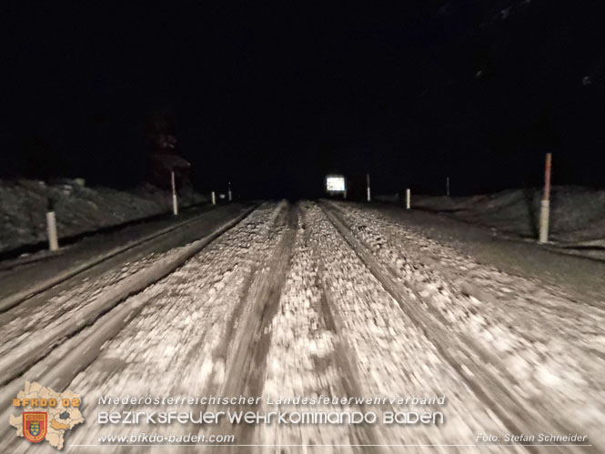 20230202 Nächtlicher Schneefall sorgte für Feuerwehreinsätze im Großraum Heiligenkreuz - Alland - Klausen-Leopoldsdorf  Foto: BFKDO BADEN / Stefan Schneider