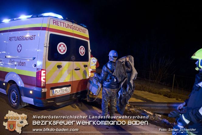 20230208 Lkw Sattelzug in Vollbrand bei Hochstrass   Foto: Stefan Schneider BFKDO BADEN