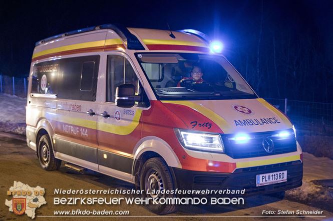 20230208 Lkw Sattelzug in Vollbrand bei Hochstrass   Foto: Stefan Schneider BFKDO BADEN