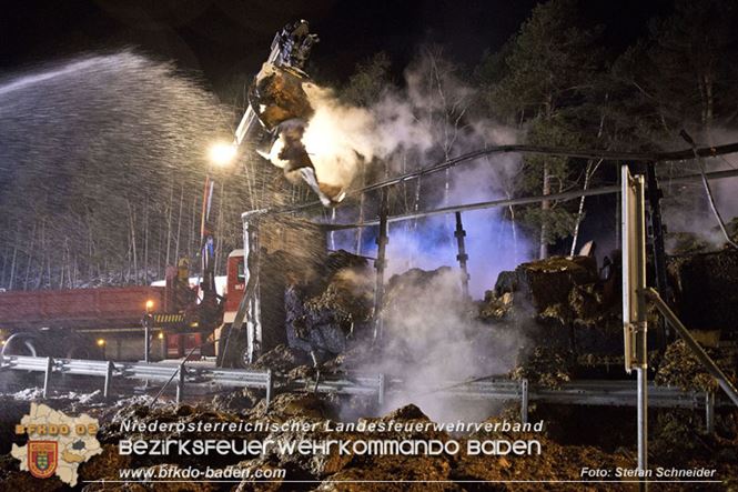 20230208 Lkw Sattelzug in Vollbrand bei Hochstrass   Foto: Stefan Schneider BFKDO BADEN