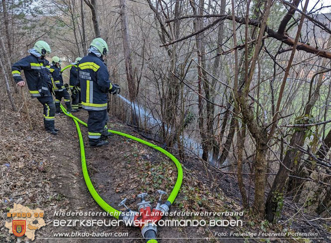 20230323 Waldbrand in Pottenstein  Foto: Freiwillige Feuerwehr Pottenstein / Stefan Schwarz, Mario Grabner