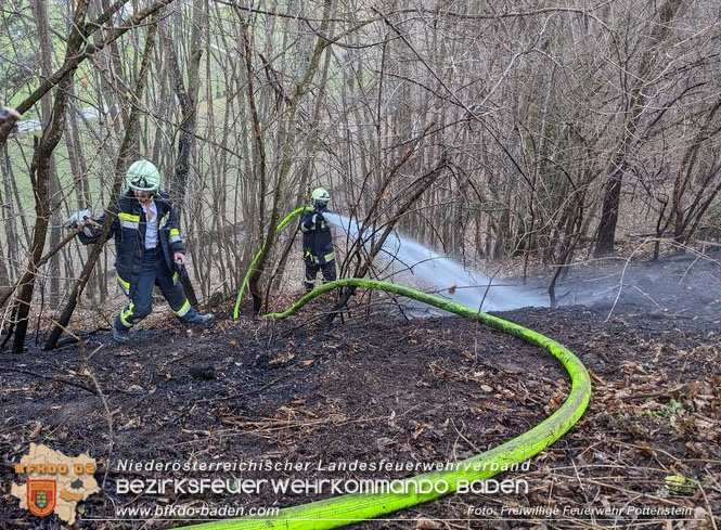 20230323 Waldbrand in Pottenstein  Foto: Freiwillige Feuerwehr Pottenstein / Stefan Schwarz, Mario Grabner