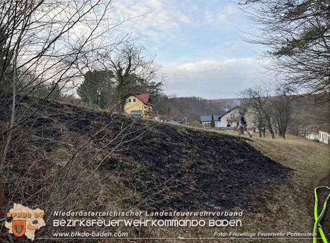 20230323 Waldbrand in Pottenstein  Foto: Freiwillige Feuerwehr Pottenstein / Stefan Schwarz, Mario Grabner
