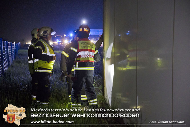 20230502 Lkw Unfall auf der A2 bei Traiskirchen Foto: Stefan Schneider BFKDO BADEN 20230502 Lkw Unfall auf der A2 bei Traiskirchen Foto: Stefan Schneider BFKDO BADEN