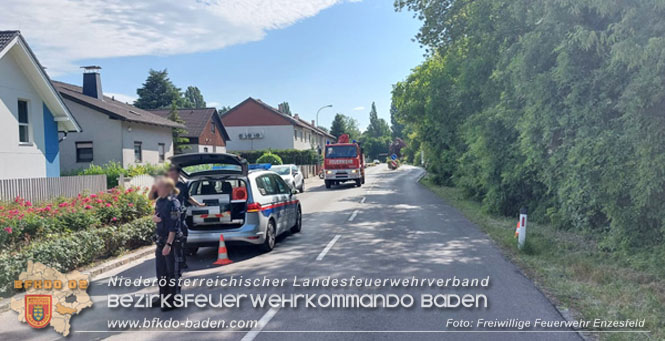 20230617 Schwerer Verkehrsunfall zwischen Motorrad und Pkw Foto: Freiwillige Feuerwehr Enzesfeld 20230617 Schwerer Verkehrsunfall zwischen Motorrad und Pkw Foto: Freiwillige Feuerwehr Enzesfeld