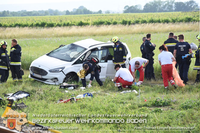20230622 Pkw von Zug erfasst - Kind lebensgefährlich verletzt  Foto: Thomas Lenger Monatsrevue.at
