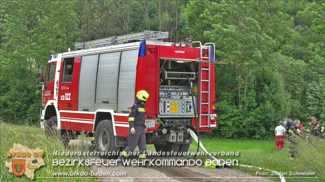 20230623 Traktor fing bei Feldarbeit plötzlich Feuer Foto: Stefan Schneider BFKDO BADEN 20230623 Traktor fing bei Feldarbeit plötzlich Feuer Foto: Stefan Schneider BFKDO BADEN