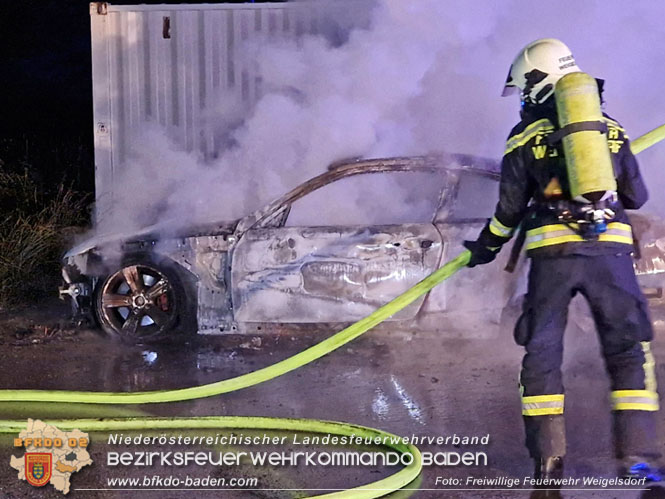 20230626 Fahrzeugbrand in Weigelsdorf entpuppt sich als Kriminalfall Foto: Freiwillige Feuerwehr Weigelsdorf 20230626 Fahrzeugbrand in Weigelsdorf entpuppt sich als Kriminalfall Foto: Freiwillige Feuerwehr Weigelsdorf