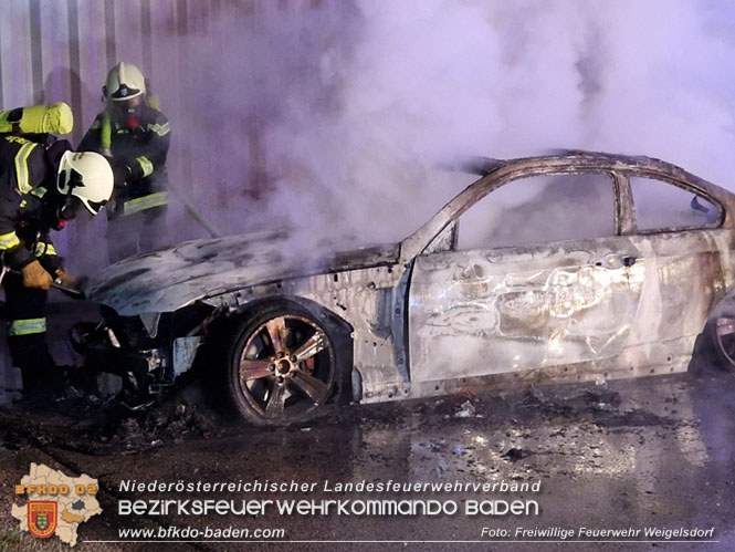 20230626 Fahrzeugbrand in Weigelsdorf entpuppt sich als Kriminalfall Foto: Freiwillige Feuerwehr Weigelsdorf 20230626 Fahrzeugbrand in Weigelsdorf entpuppt sich als Kriminalfall Foto: Freiwillige Feuerwehr Weigelsdorf
